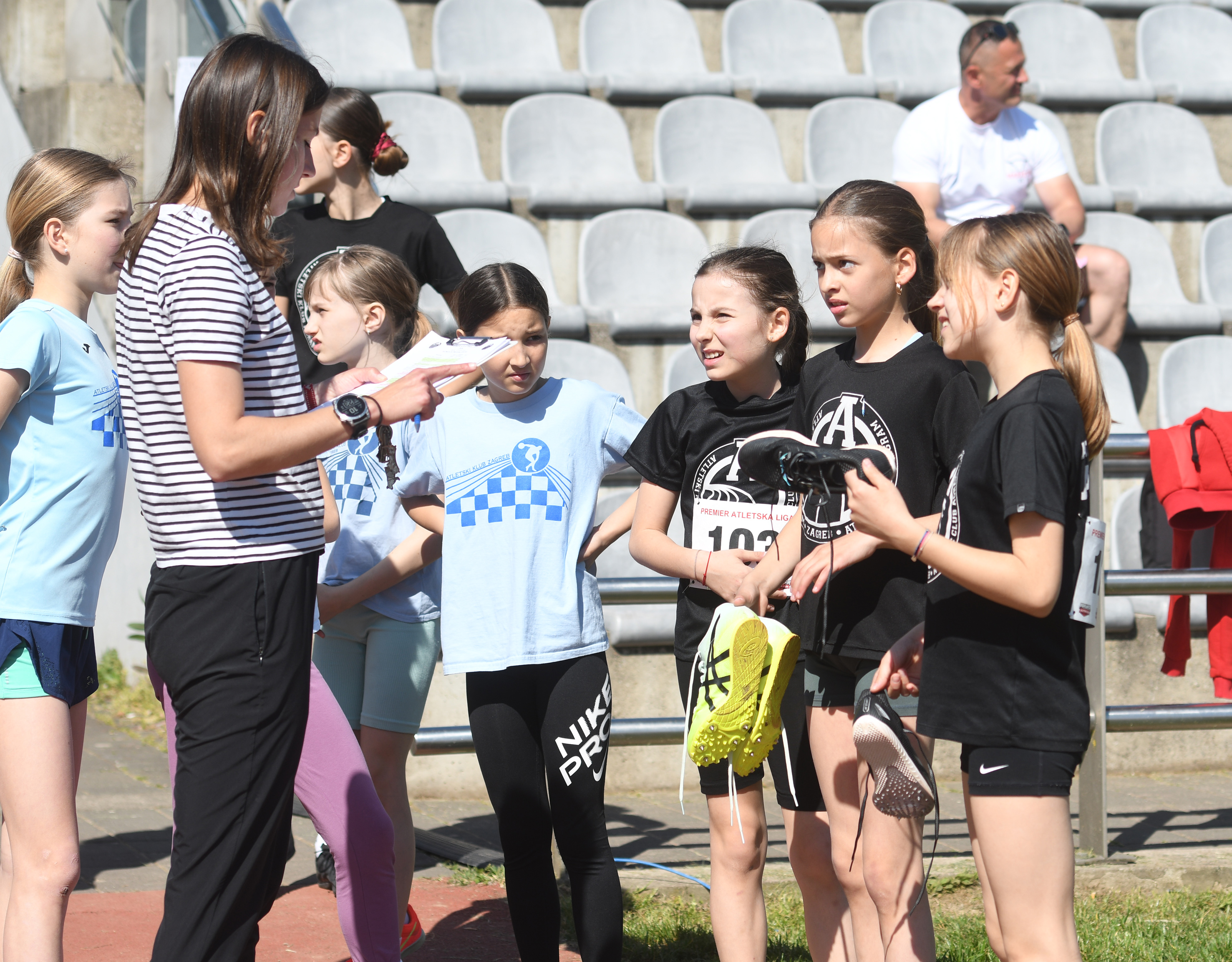 empty alt